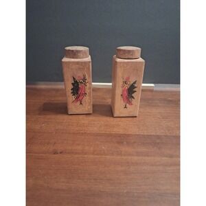 Vintage Japan Wooden Screw Lid Salt and Pepper Shakers Folkart Birds‎ Country